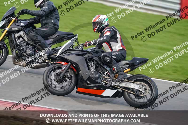 donington no limits trackday;donington park photographs;donington trackday photographs;no limits trackdays;peter wileman photography;trackday digital images;trackday photos